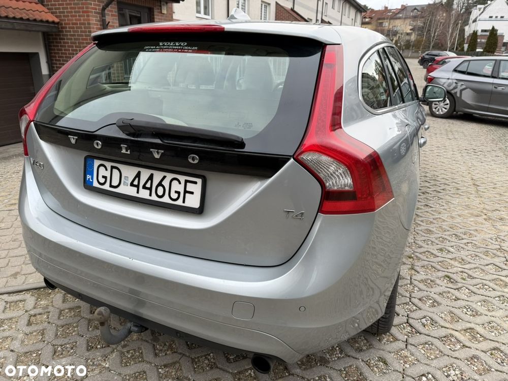 Volvo V60 T4 Summum - 7