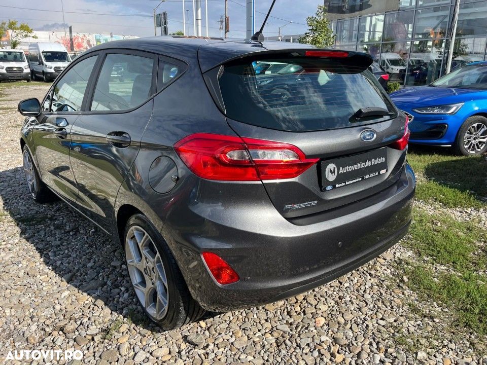 Ford Fiesta - 4