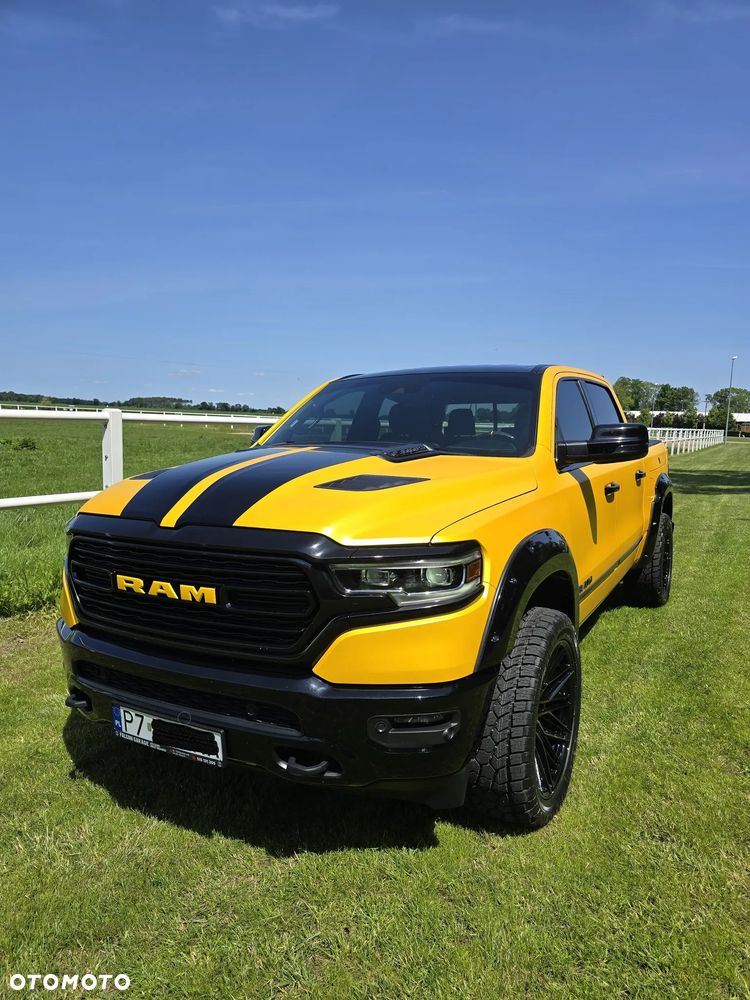 RAM 1500 Crew Cab Shortbed Limited - 8