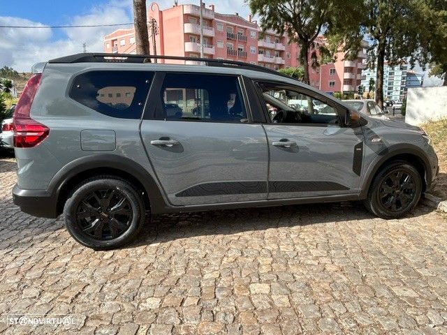 Dacia Jogger 1.0 ECO-G SL Extreme 7L Bi-Fuel - 11