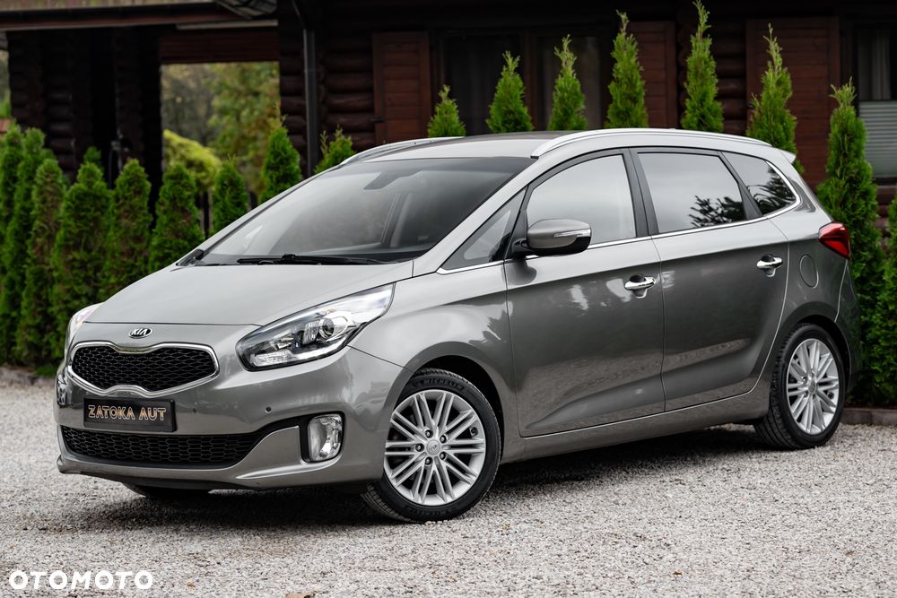 Kia Carens 2016 photo 2