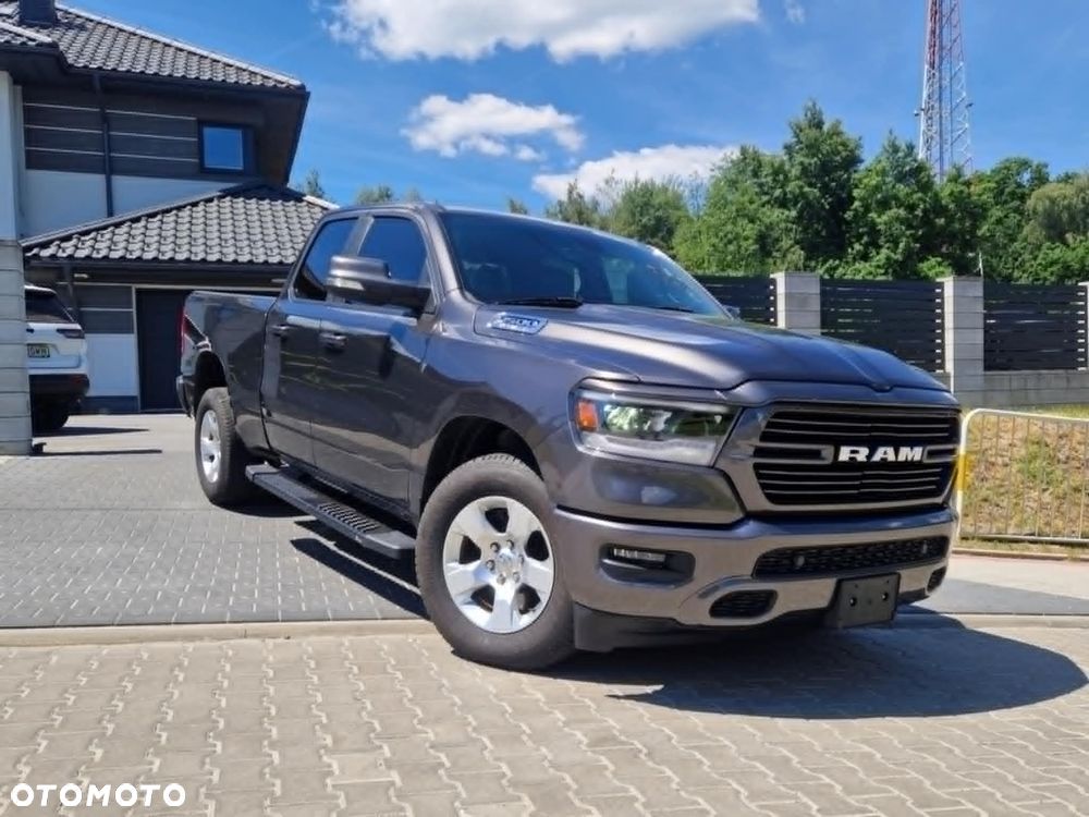 RAM 1500 5.7 Quad Cab Laramie - 2