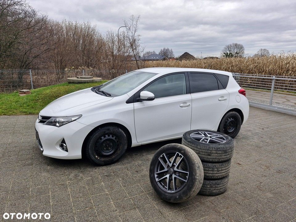 Toyota Auris 1.6 Valvematic Life Plus - 17