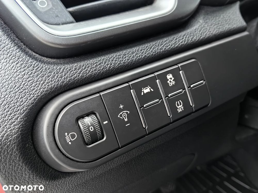 Kia XCeed 1.4 T-GDI M - 19