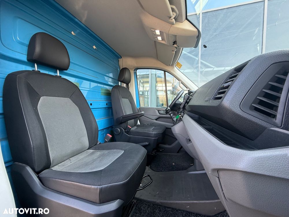 Volkswagen Crafter - 13