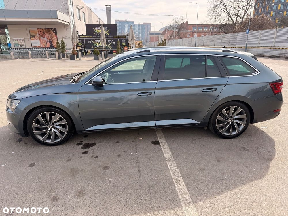 Skoda Superb 2.0 TDI Ambition - 13