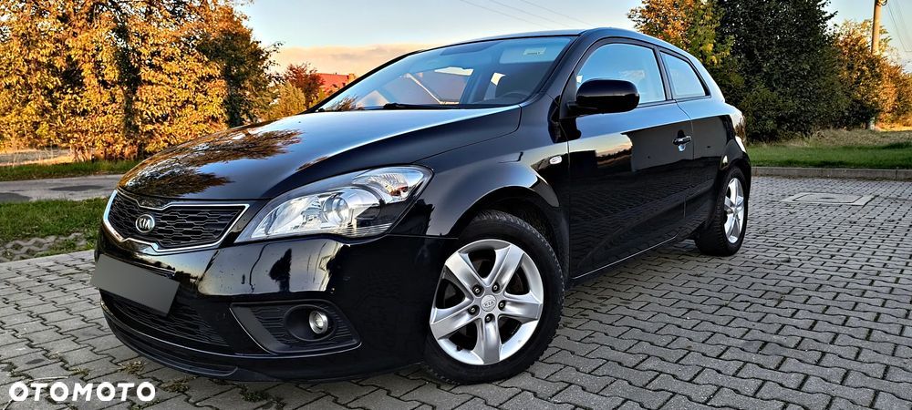 Kia Ceed Cee'd 1.6 Crdi S Euro2012 - 2
