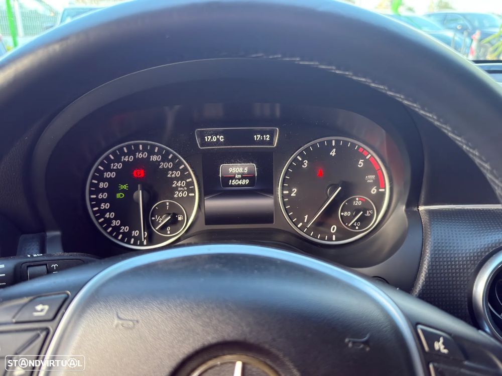 Mercedes-Benz A 180 CDI BE Urban - 25