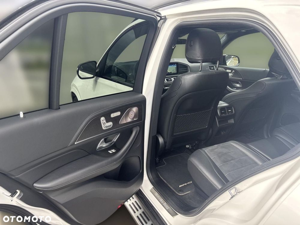 Mercedes-Benz GLE - 16