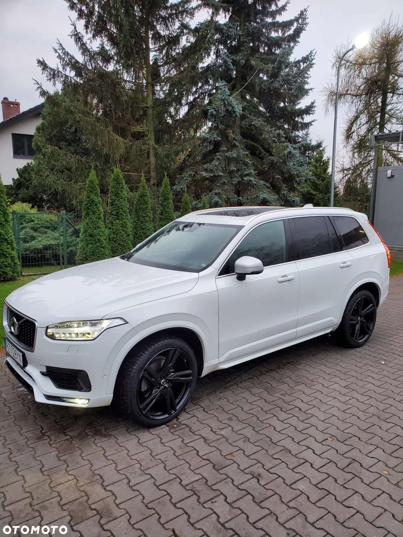 Volvo XC 90 D5 AWD R-Design - 9