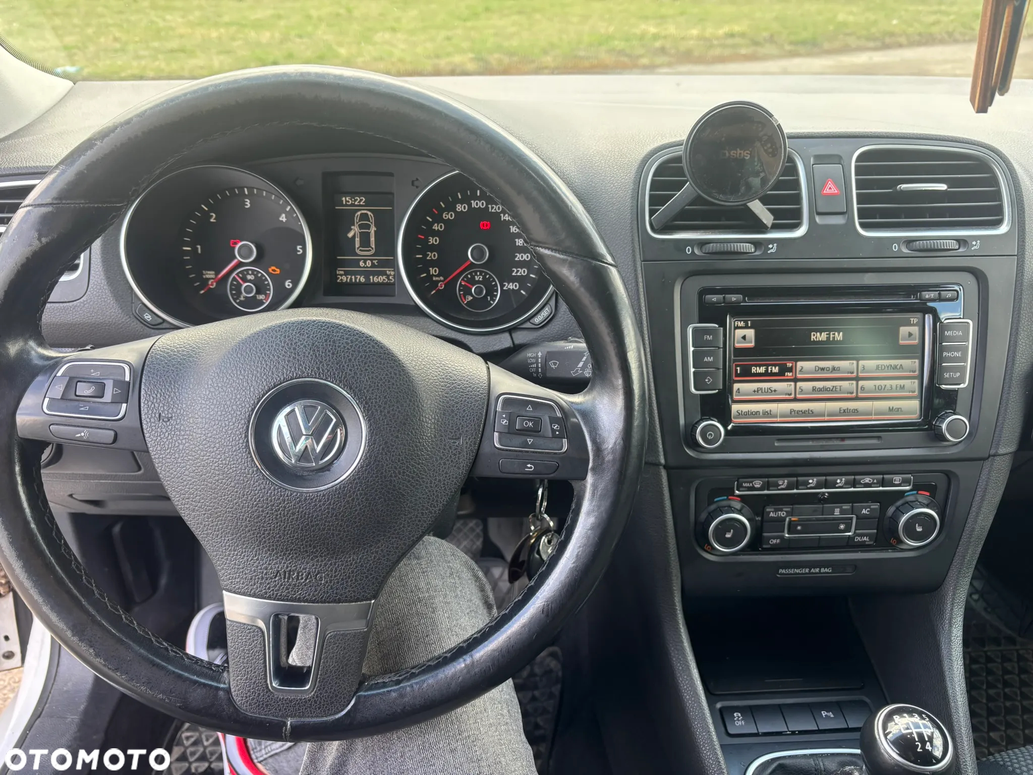 Volkswagen Golf VI 1.6 TDI Comfortline Optimum - 13
