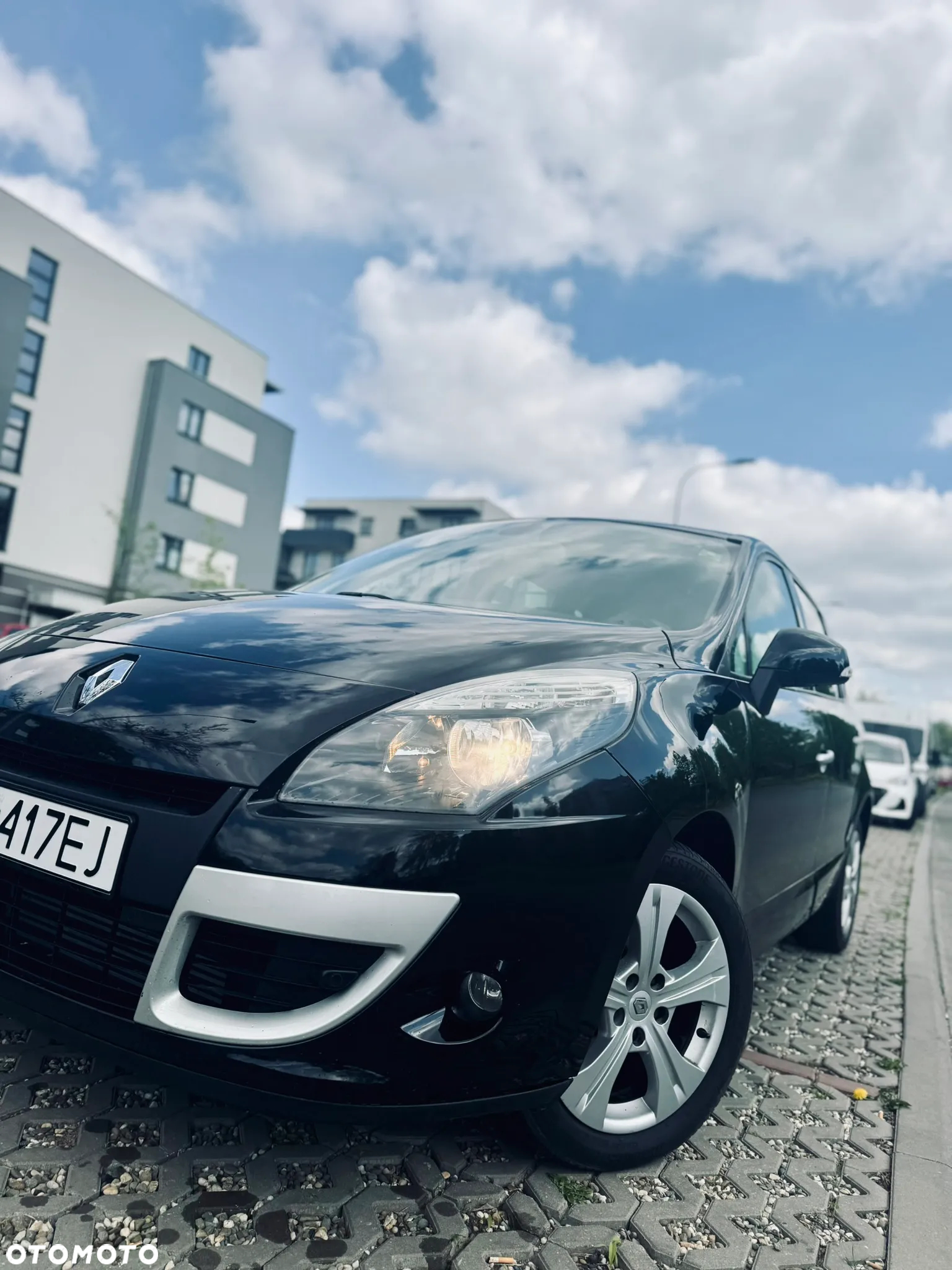 Renault Scenic 1.6 dCi Energy Privilege - 22