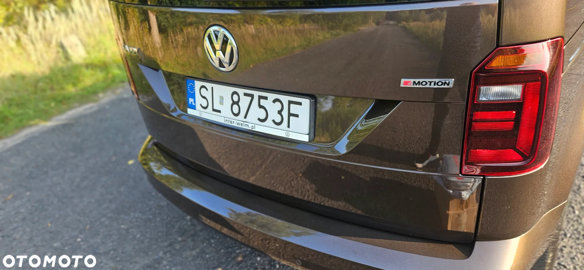Volkswagen Caddy 2.0 TDI Trendline 4Motion - 24
