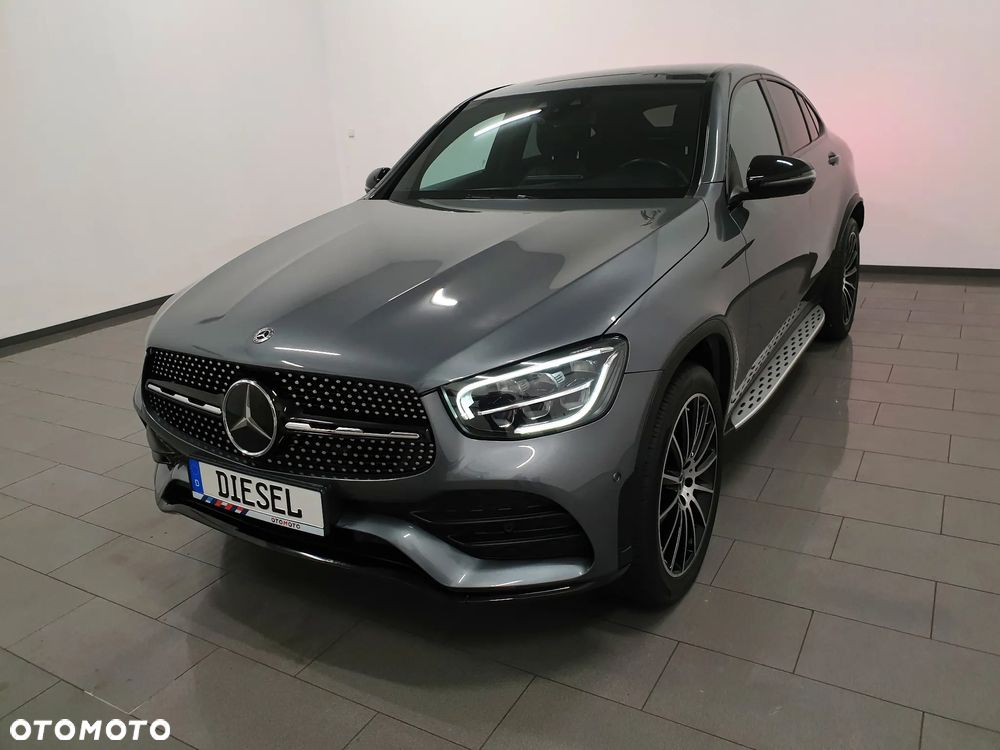Mercedes-Benz GLC 220 d 4Matic 9G-TRONIC AMG Line Plus - 37