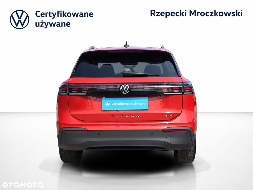 Volkswagen Tiguan - 5
