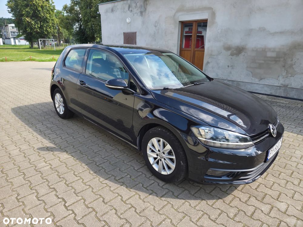 Volkswagen Golf - 2