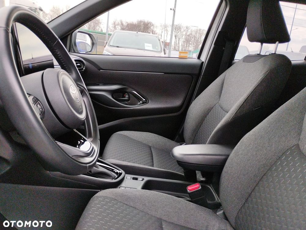 Toyota Yaris Cross Hybrid 1.5 Style - 12