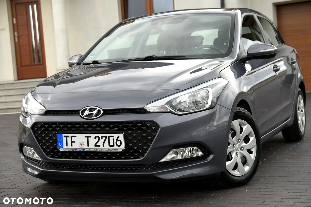 Hyundai i20 1.2 YES Gold - 1