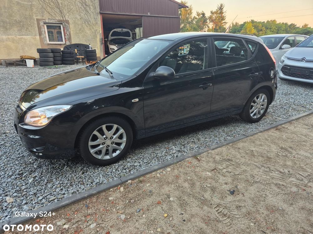 Hyundai i30 1.4 Classic - 10
