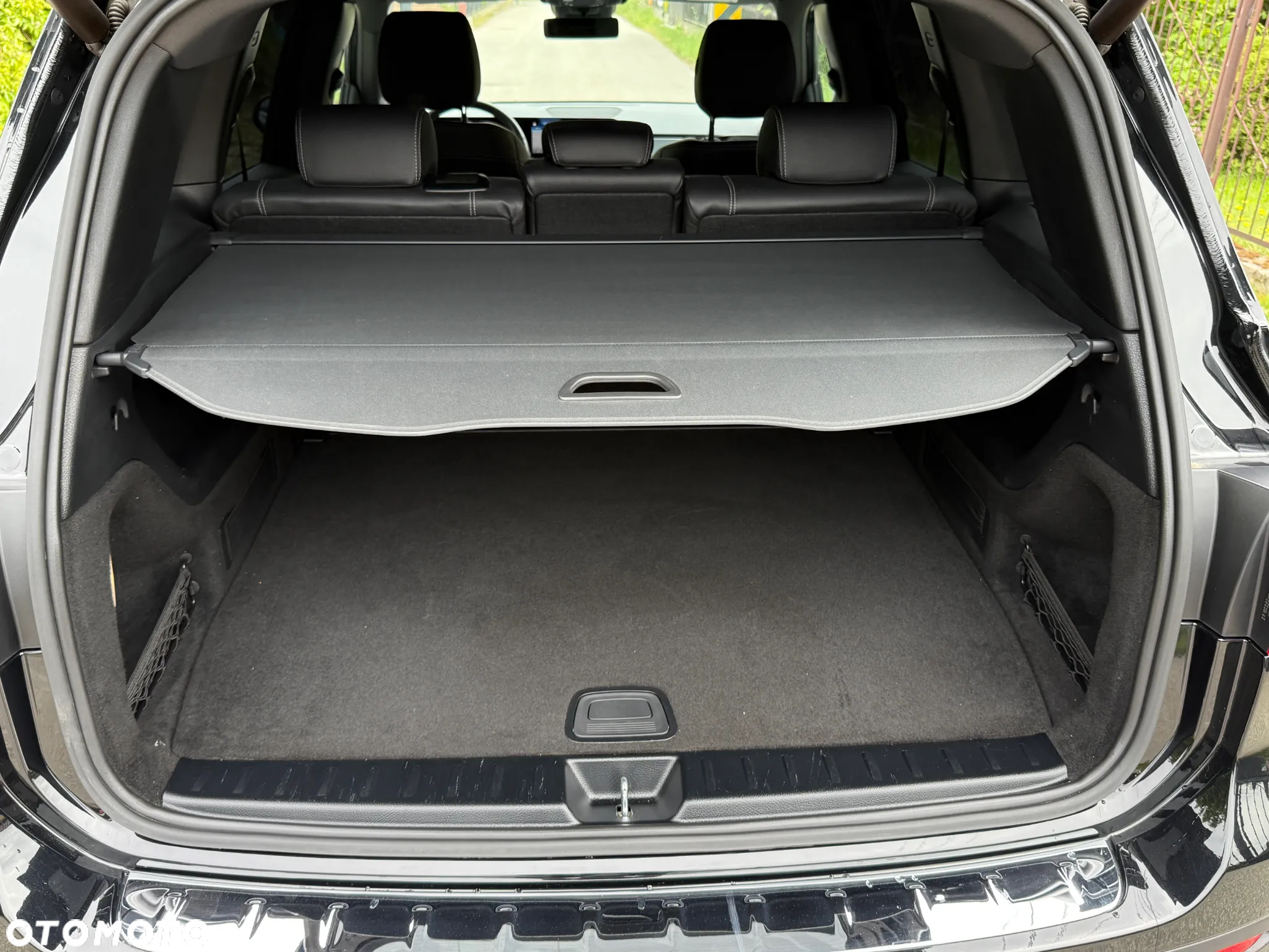Mercedes-Benz GLB 200 7G-DCT - 35
