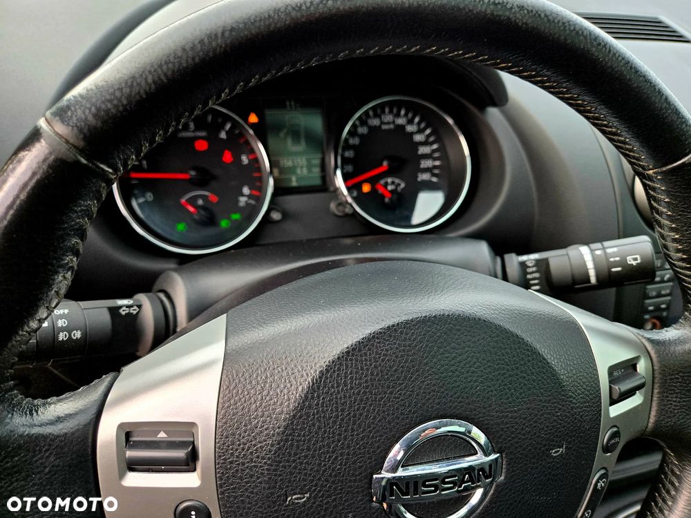Nissan Qashqai 2.0 dCi 4 x 4 DPF acenta - 18