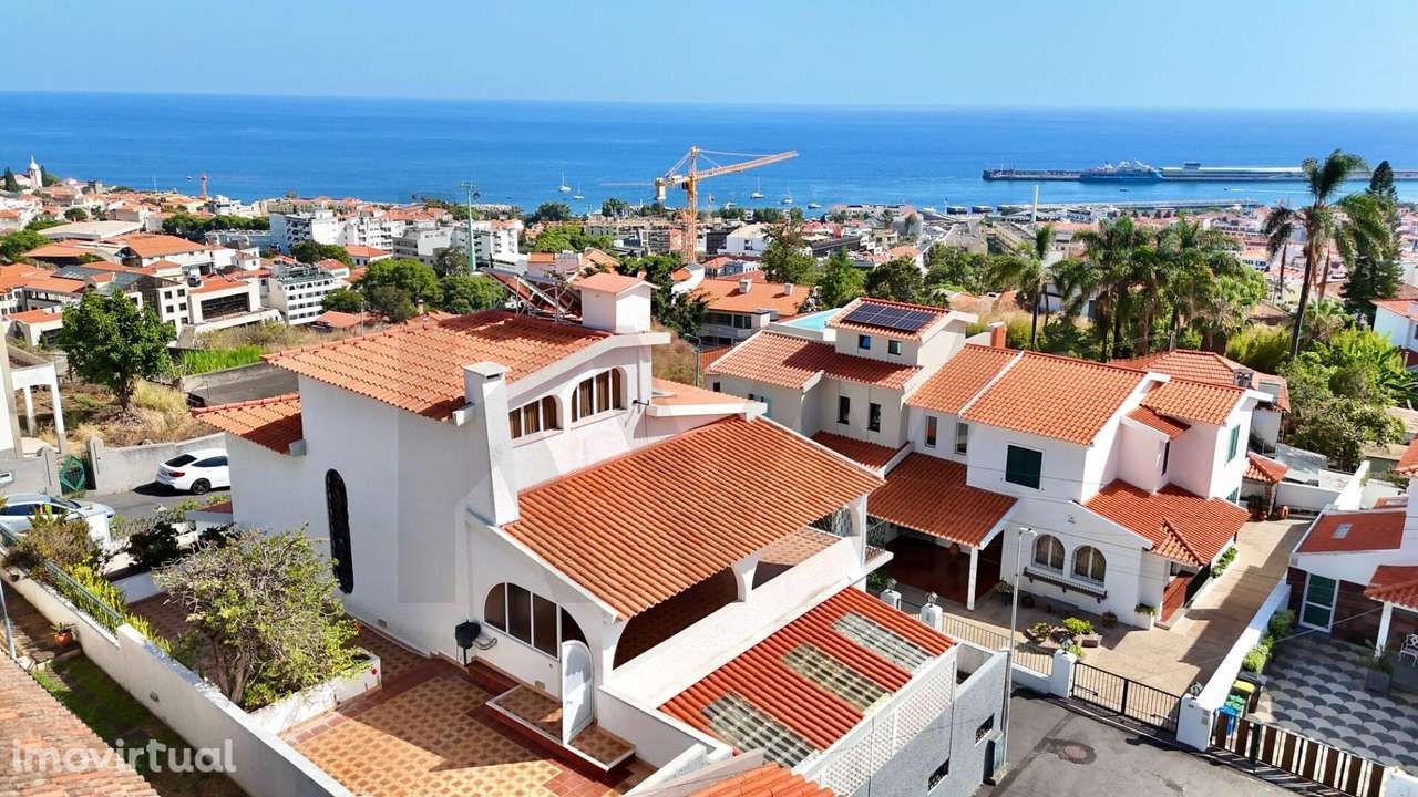 Moradia Isolada T4 + Escritório | Pena, Funchal - Grande imagem: 2/49