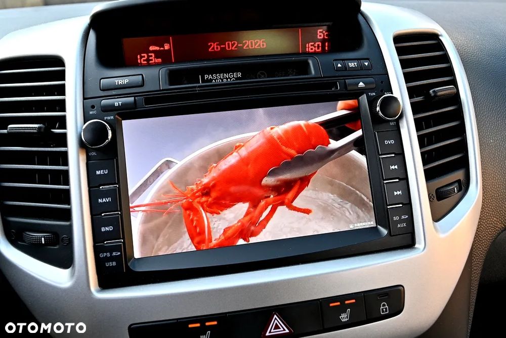 Kia Venga 1.4 CVVT Attract - 33