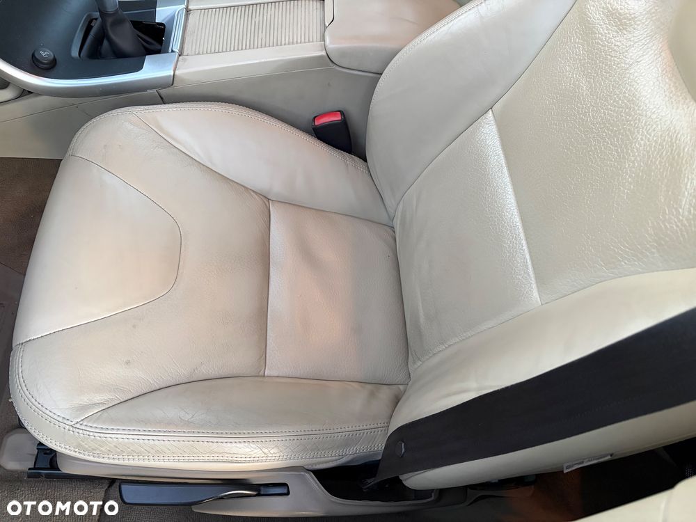 Volvo XC 60 - 28