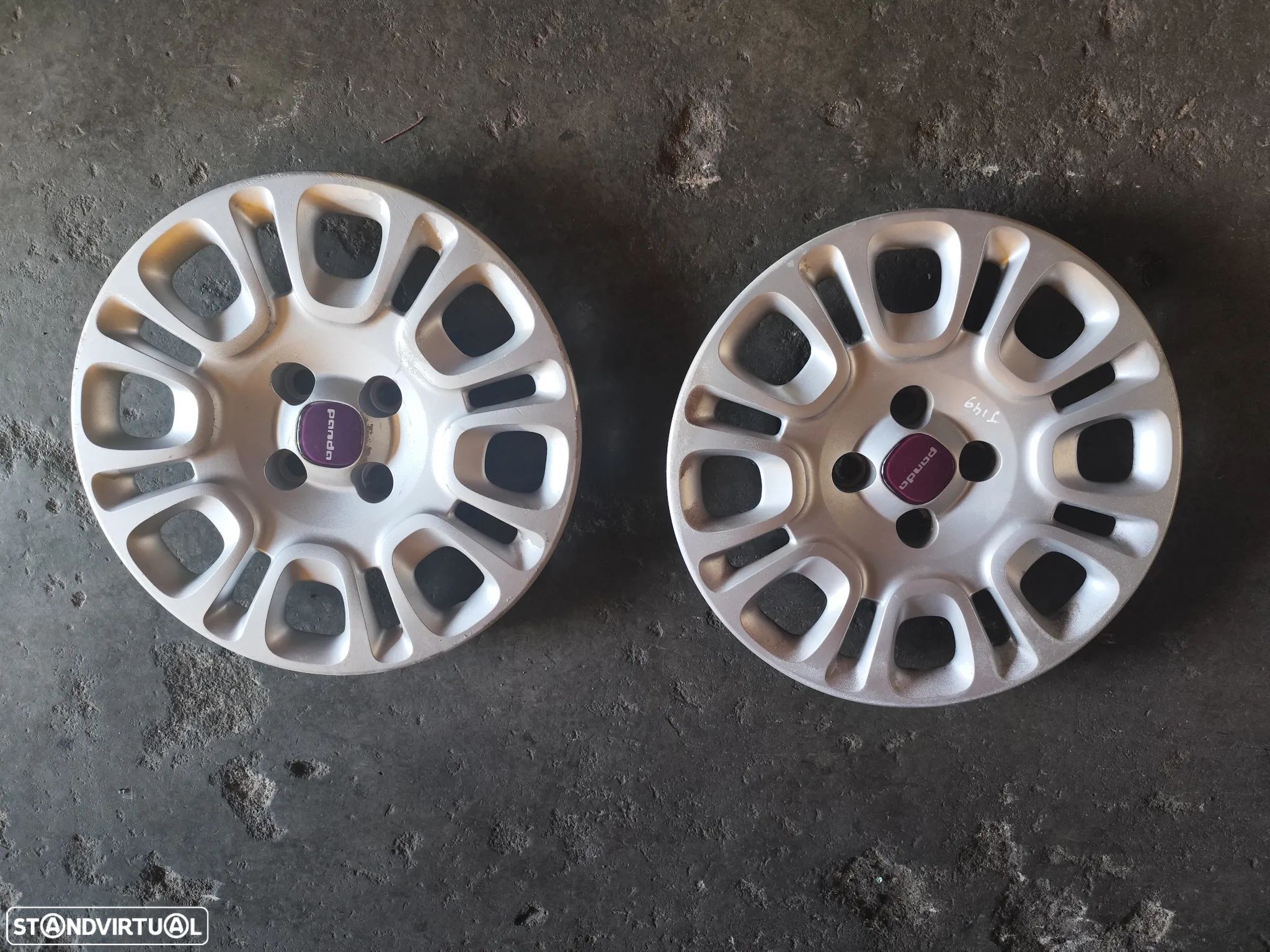 FIAT PANDA TAMPÃO DE JANTE 15 (UNIDADE) - J149 - 1
