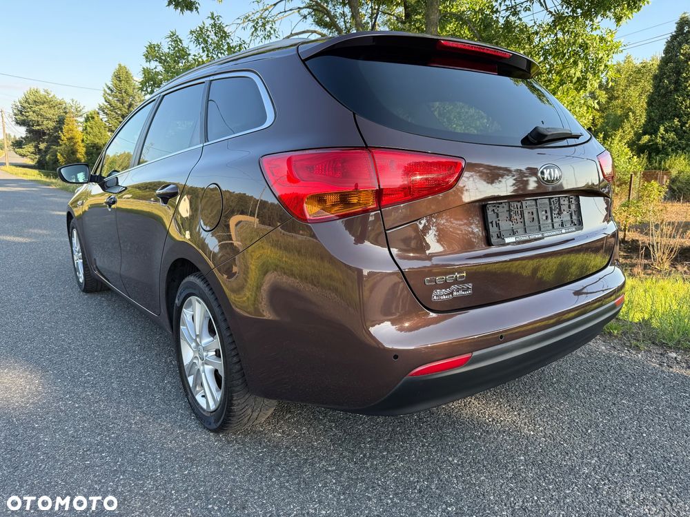 Kia Ceed 1.6 GDI Platinum Edition - 9