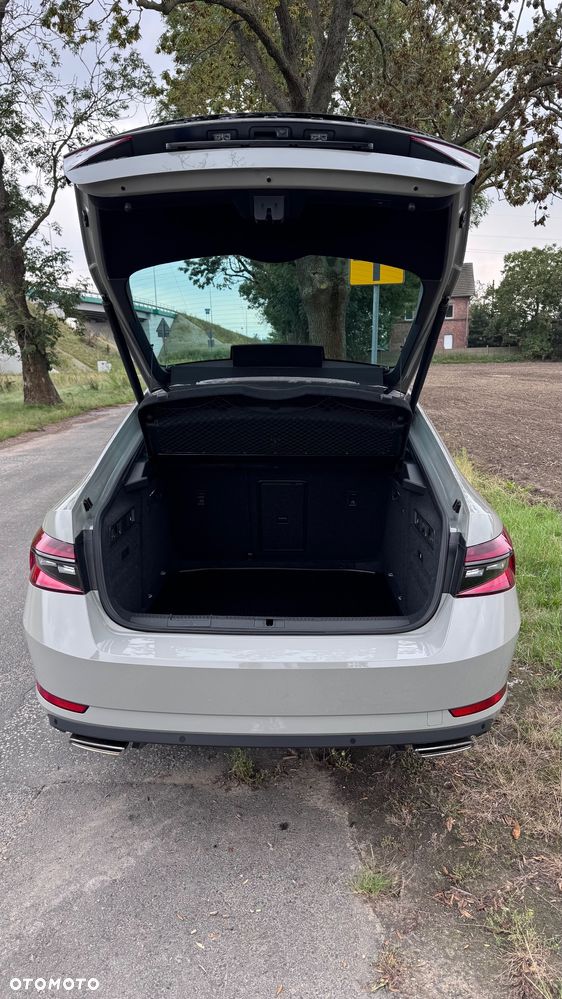 Skoda Superb 2.0 TSI 4x4 Sportline DSG - 14