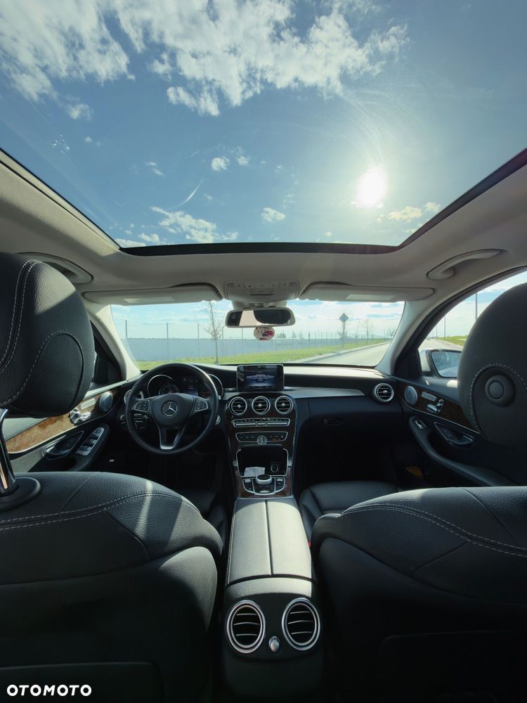 Mercedes-Benz Klasa C 300 7G-TRONIC Exclusive - 7