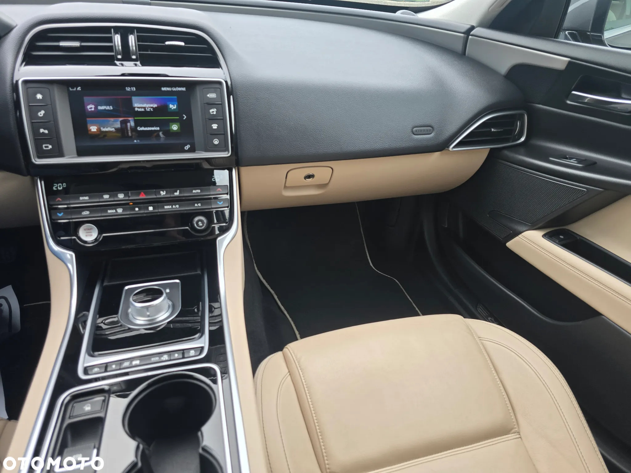 Jaguar XE 20d Prestige - 15