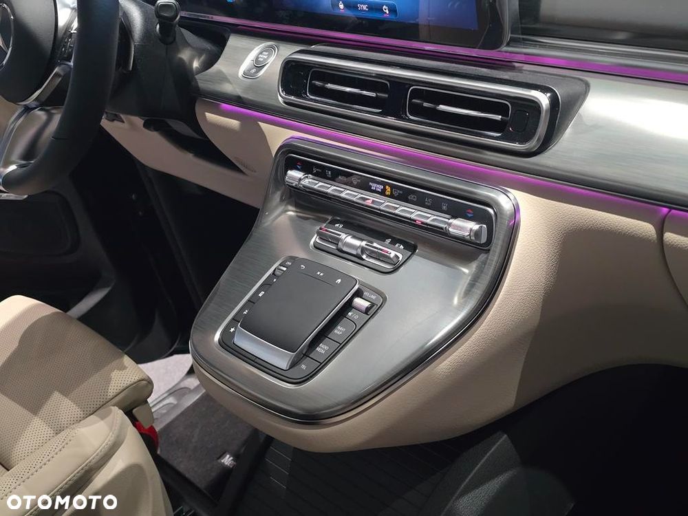 Mercedes-Benz Klasa V 300 d 4-Matic 9G-Tronic Exclusive (d³ugi) - 20