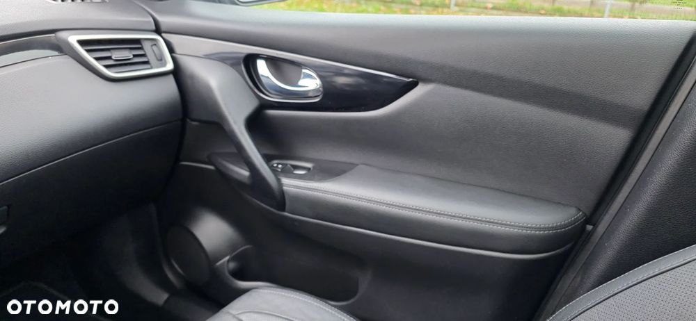 Nissan Qashqai 1.6 DIG-T Tekna - 14