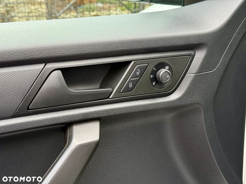 Volkswagen Caddy - 9