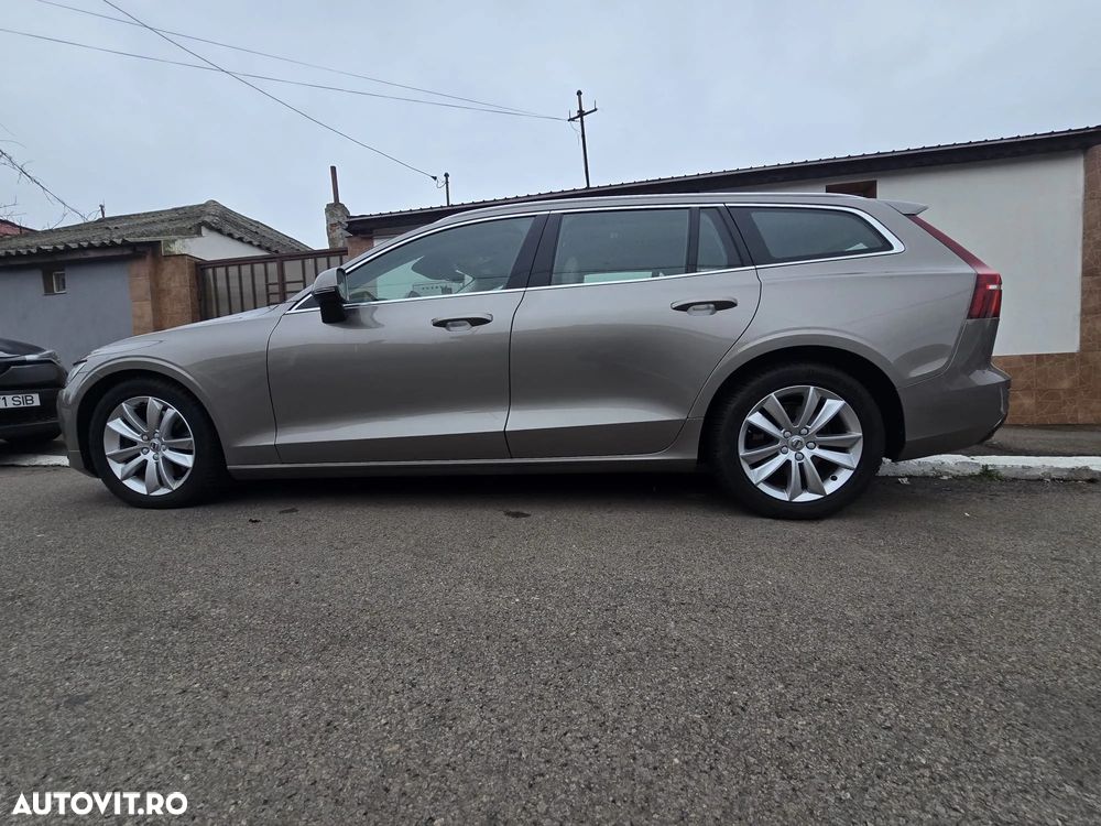 Volvo V60 D4 Momentum - 5