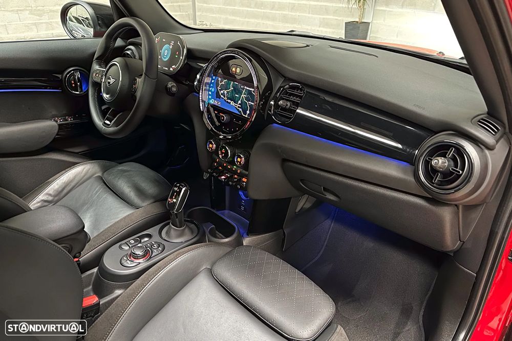 MINI 5 Portas Cooper S Premium JCW Auto - 13