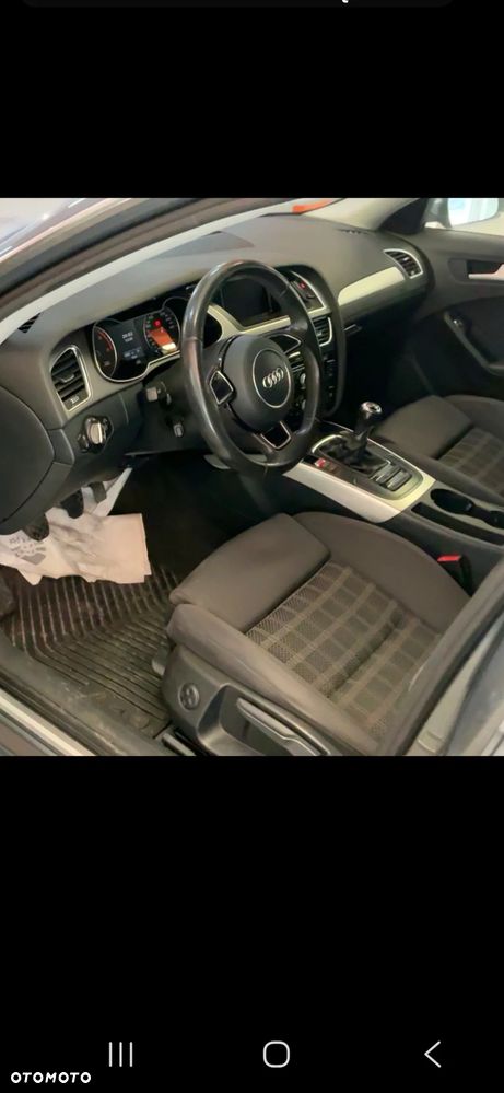 Audi A4 Avant 2.0 TDI ultra DPF Attraction - 5