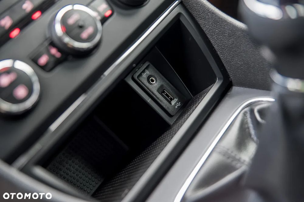 Seat Leon 1.6 TDI Style - 23