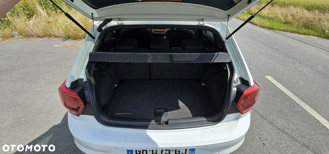 Volkswagen Polo - 15