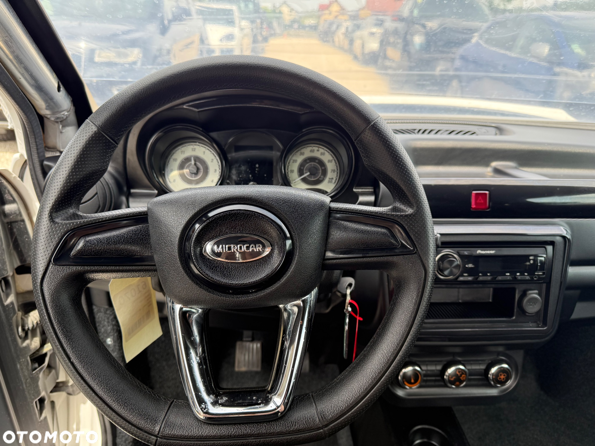 Microcar DUE - 17