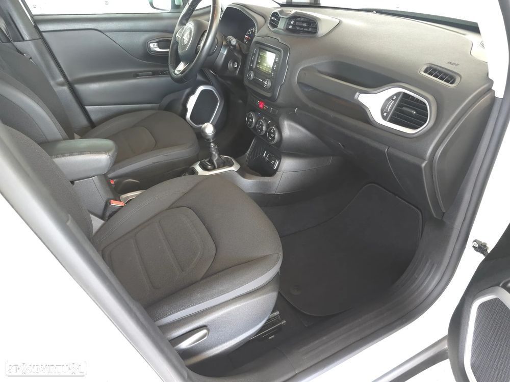 Jeep Renegade 1.6 MJD Limited - 9
