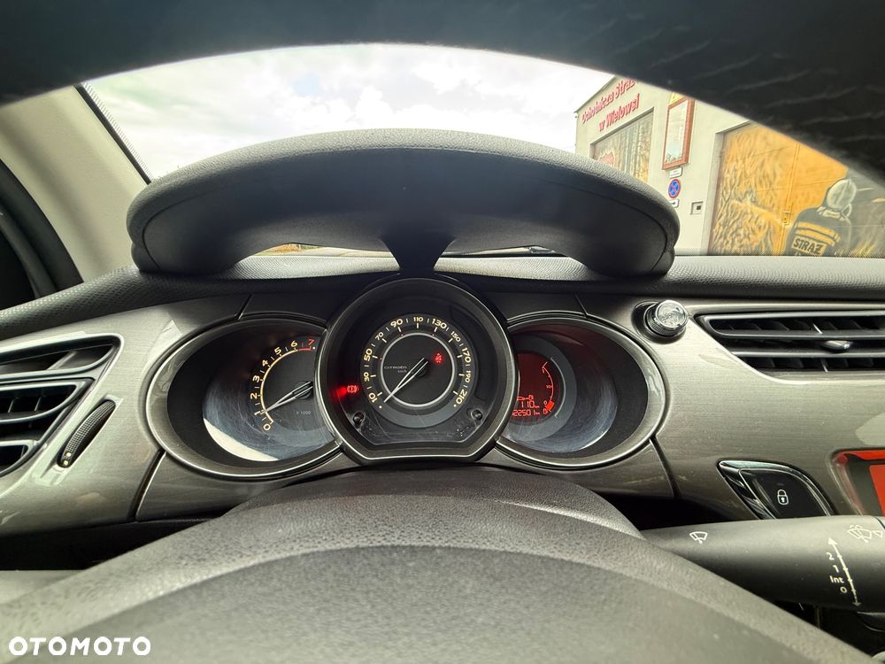Citroën C3 1.6 VTi Exclusive - 12