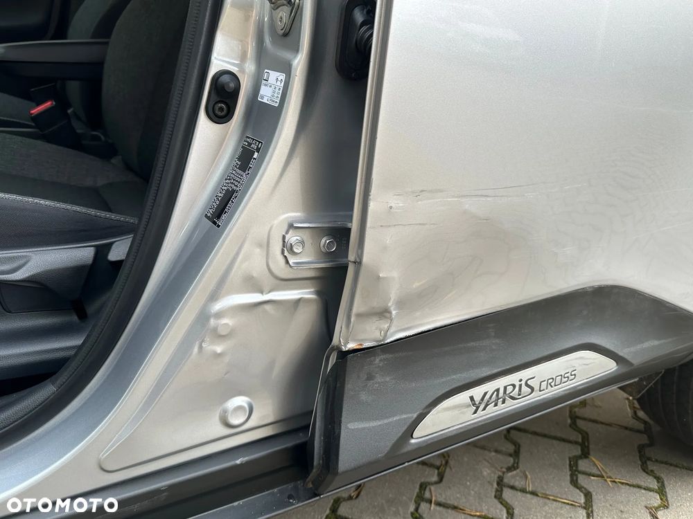 Toyota Yaris Cross Hybrid 1.5 VVT-i Elegant - 18