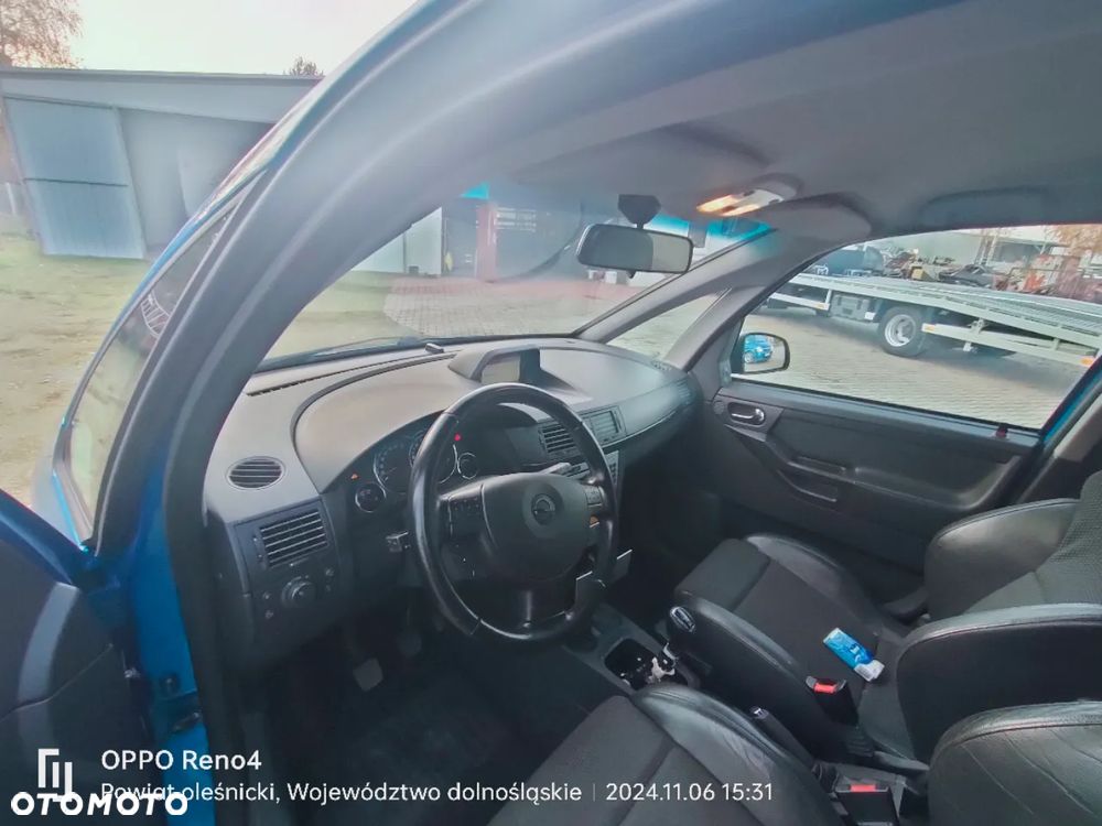 Opel Meriva 1.6 T OPC - 15