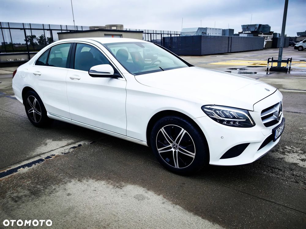 Mercedes-Benz Klasa C 160 Business Edition 9G-TRONIC - 12