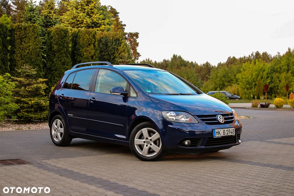Volkswagen Golf Plus 2.0 TDI DPF United - 12