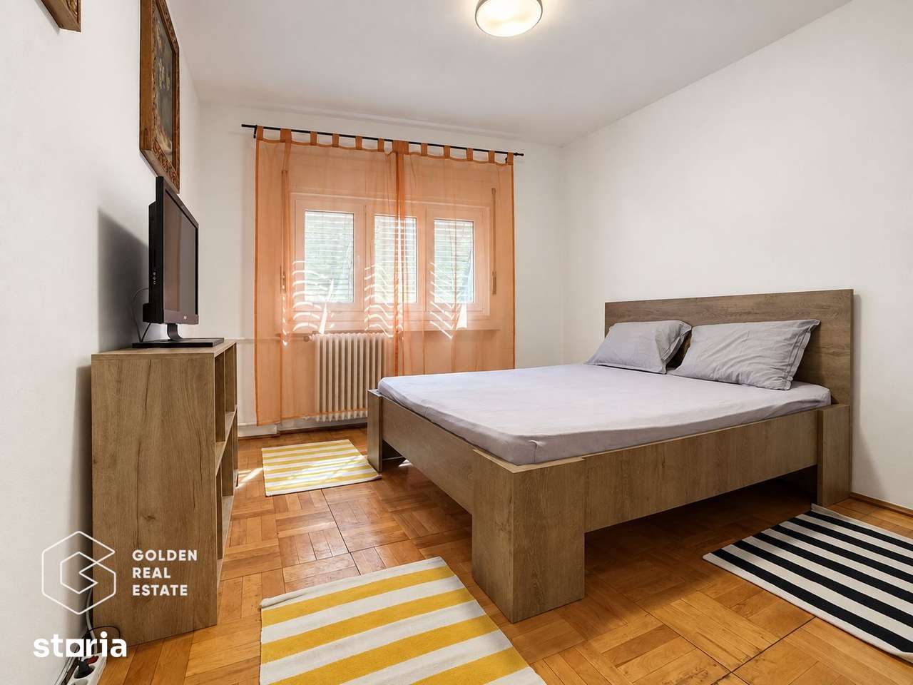 Apartament 3 camere, etaj 2, Piata Mica — fotografia 1