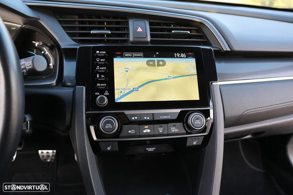 Honda Civic 1.0 i-VTEC Elegance Navi - 13
